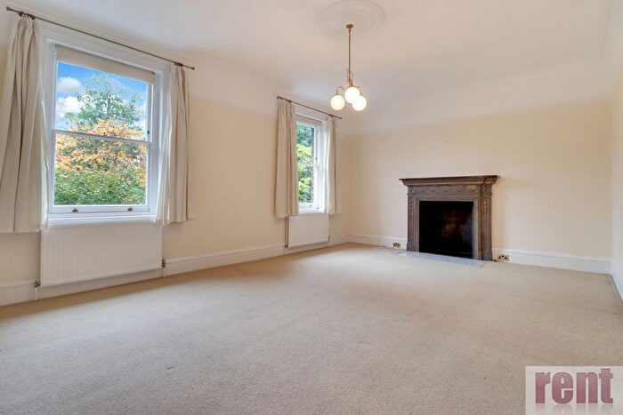 2 Bedroom Flat To Rent In Daleham Gardens, London, NW3