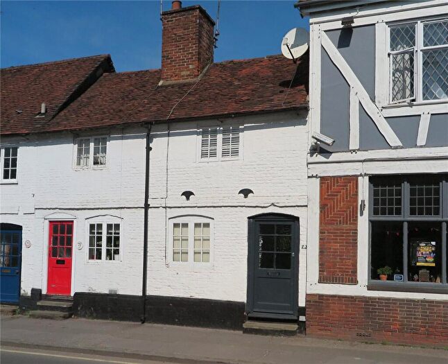 1 Bedroom Terraced House To Rent In West Street, Farnham, Surrey, GU9