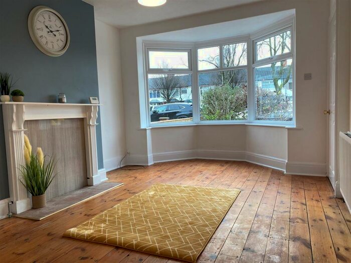 2 Bedroom Semi-Detached House To Rent In Willerby Road, HU5