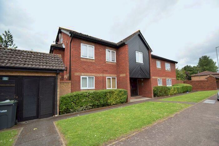 1 Bedroom Apartment To Rent In Rodeheath, Luton, LU4