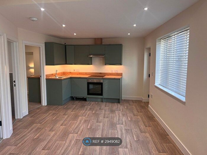 2 Bedroom Bungalow To Rent In Green Lane, Milton Keynes, MK12