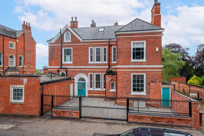 7 Bedroom Link Detached House For Sale In Lenton Road, The Park, NG7