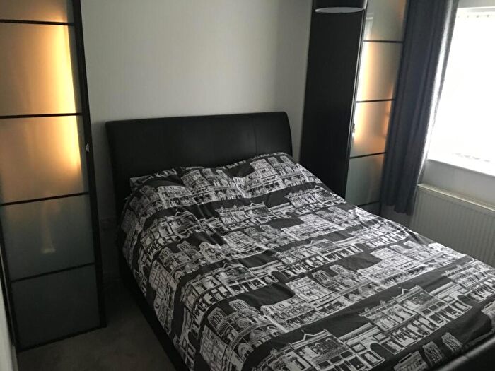 2 Bedroom Apartment To Rent In Parkland View, Lundwood, S71