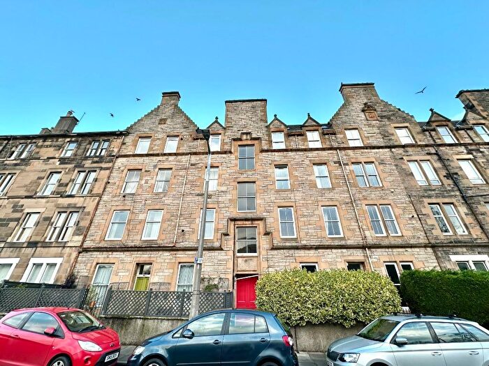 1 Bedroom Flat To Rent In Royal Park Terrace, Abbeyhill, Edinburgh, EH8