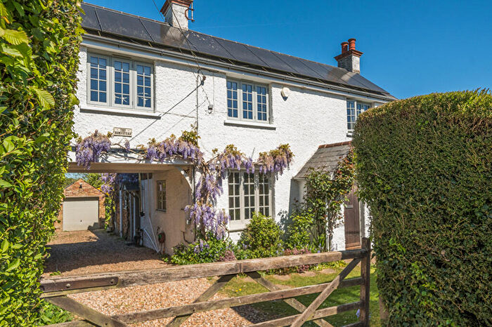 5 Bedroom Detached House For Sale In Ballinger Road, South Heath, Great Missenden, HP16