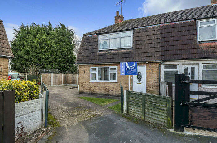 3 Bedroom End Of Terrace House For Sale In Greendale Crescent, Clipstone Village, Mansfield, NG21