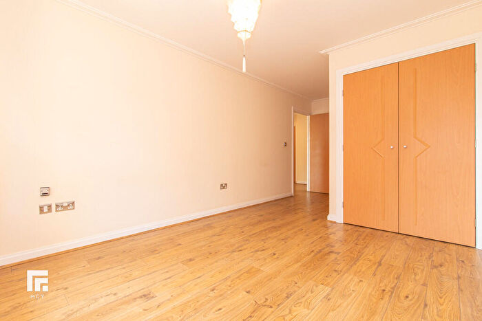 2 Bedroom Apartment To Rent In Rio House, Century Wharf, Cardiff Bay, CF10