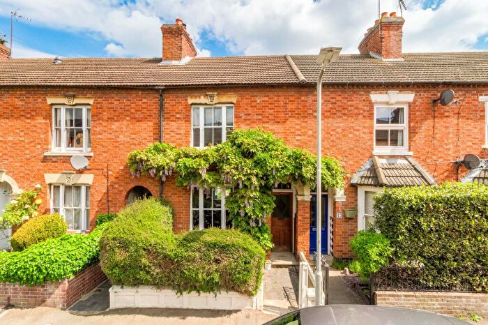 3 Bedroom Terraced House For Sale In Bury Ave, Newport Pagnell, MK16