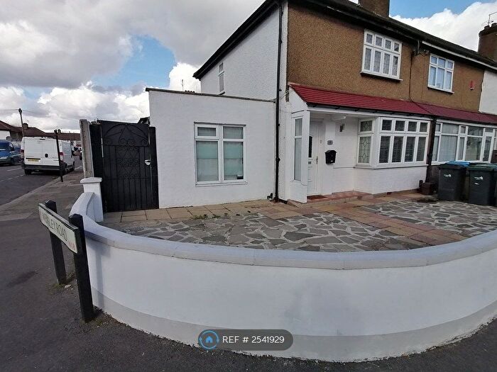 1 Bedroom Flat To Rent In London, London, N18