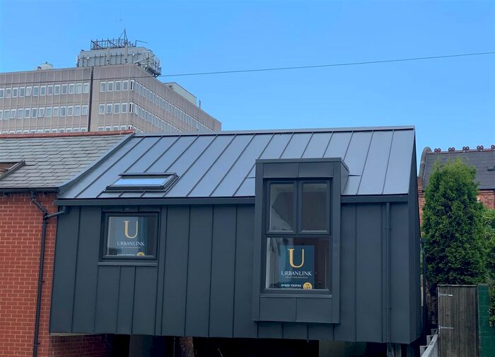 1 Bedroom Flat To Rent In High Street, Walsall, WS1