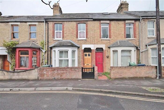 4 Bedroom Semi-Detached House To Rent In East Avenue, Cowley, East Oxford, Oxfordshire, OX4