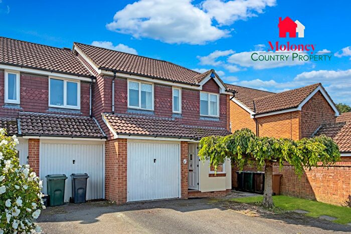 3 Bedroom Semi-Detached House For Sale In Biddenden, Kent, TN27