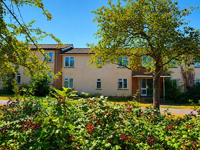 2 Bedroom Flat For Sale In Abbots Way, Ely, Cambridgeshire, CB6