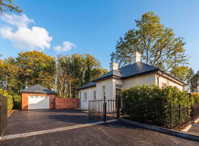 3 Bedroom Detached Bungalows For Sale In Ishbel Gardens, Belfast, BT8