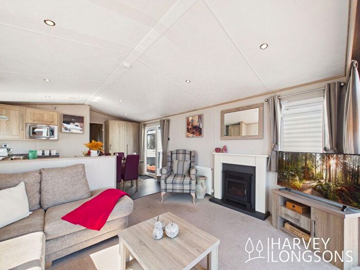 2 Bedroom Park Home For Sale In Links Road, Amble, Morpeth, NE65