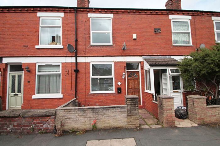 2 Bedroom Terraced House To Rent In Roebuck Lane, Sale, M33
