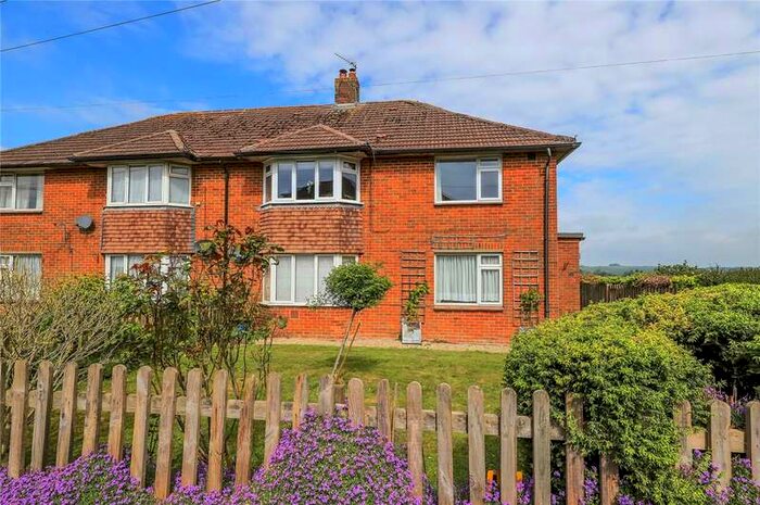 2 Bedroom Maisonette Flat For Sale In Beech Grove, Owslebury, Winchester, SO21