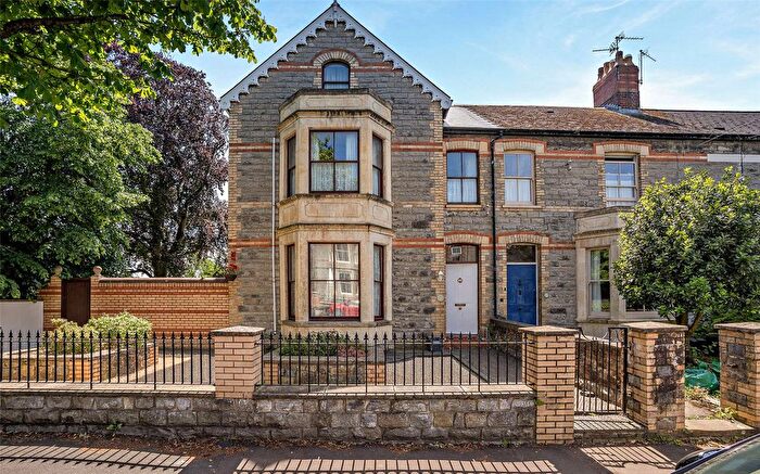5 Bedroom End Terrace House For Sale In Clive Place, Penarth, Vale Of Glamorgan, CF64