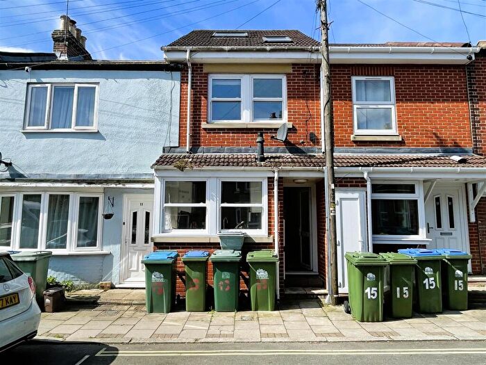 3 Bedroom Terraced House To Rent In Bath Street, Southampton, SO14