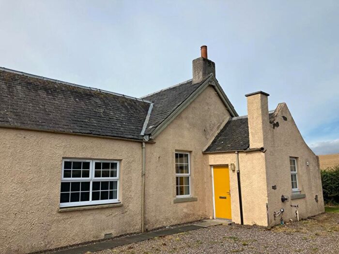 2 Bedroom Semi-Detached House To Rent In , KY1