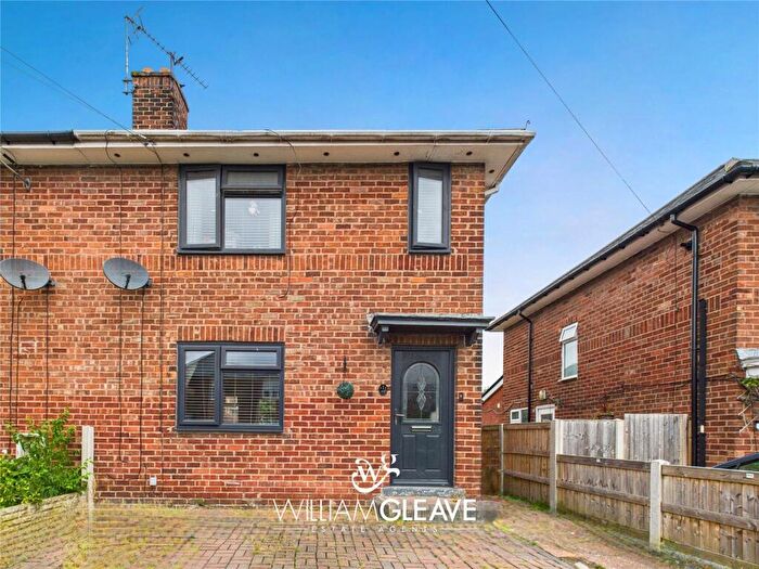3 Bedroom Semi-Detached House For Sale In Warren Drive, Broughton, Chester, Flintshire, CH4