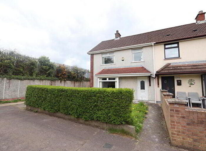 3 Bedroom Semi-Detached House For Sale In Carmeen Drive, Newtownabbey, BT37
