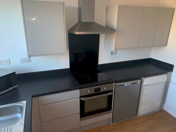 1 Bedroom Flat To Rent In Urquhart Road, Aberdeen, AB24
