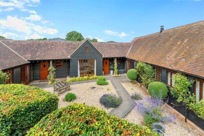 4 Bedroom Barn Conversion For Sale In The Stables, Albury, Ware, SG11