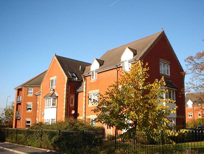 2 Bedroom Flat To Rent In Campion Close, Rush Green, RM7