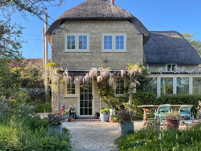 3 Bedroom Cottage To Rent In Stour Lane, Stour Row, Shaftesbury, SP7