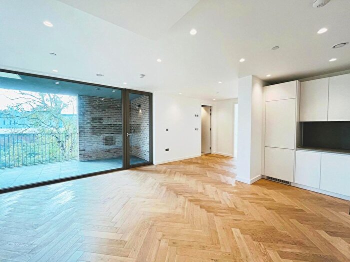 3 Bedroom Flat To Rent In Mentor House, Oberman Road, Dollis Hill, NW10