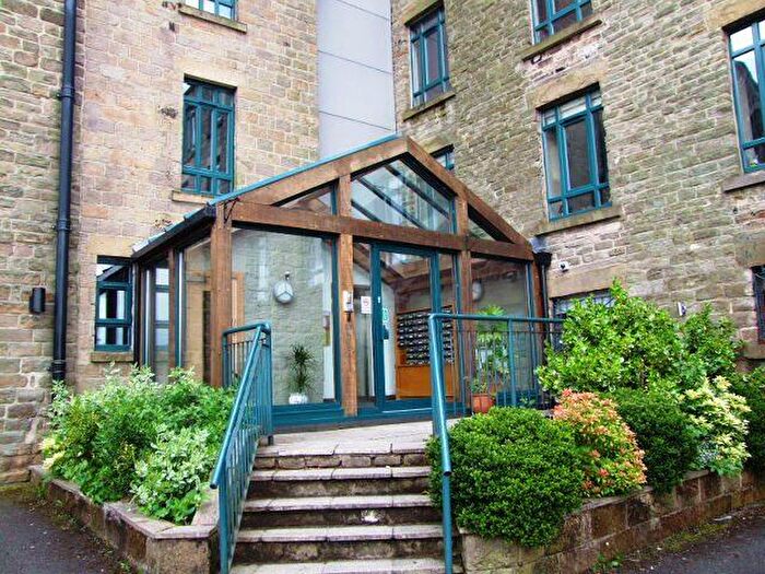 2 Bedroom Flat To Rent In Acorn Mill, Mellor Street, Lees, Oldham, OL4