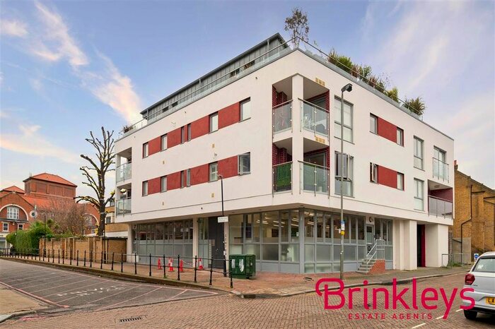 2 Bedroom Flat To Rent In Centrus Apartments, Felsham Road, Putney, SW15