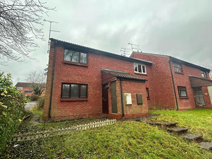 1 Bedroom Maisonette To Rent In Rangeworthy Close, Redditch, Worcestershire, B97