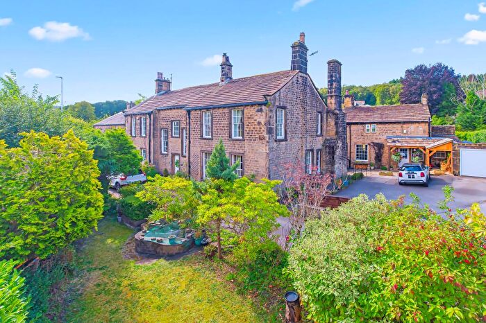 4 Bedroom Semi-Detached House For Sale In Bradford Road, Cottingley Bridge, BD16
