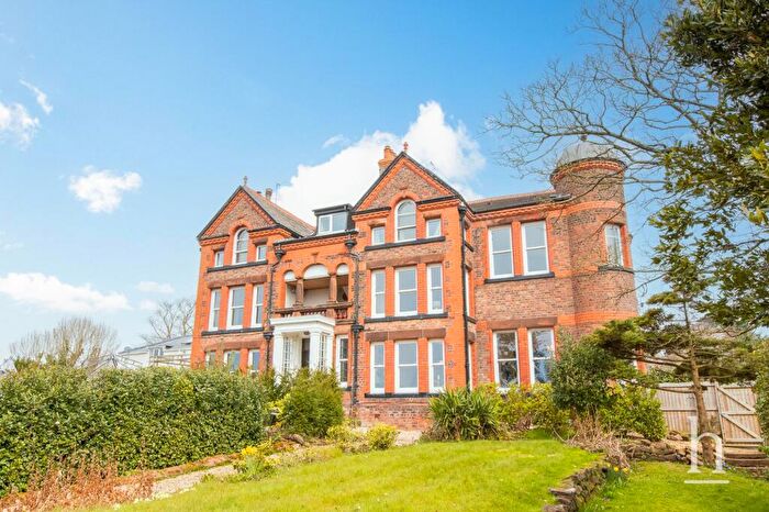 3 Bedroom Apartment For Sale In Farr Hall Drive, Heswall, CH60