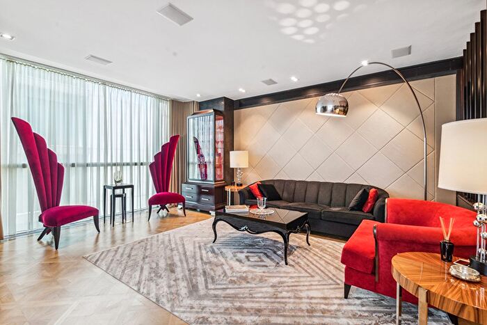 4 Bedroom Flat To Rent In The Knightsbridge, Knightsbridge, SW7