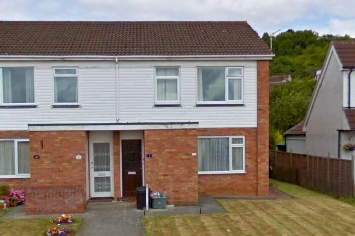 1 Bedroom Flat To Rent In Balmoral Way, Weston-Super-Mare, BS22