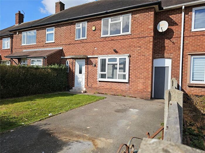 3 Bedroom Semi-Detached House To Rent In Askeby Drive, Nottingham, Nottinghamshire, NG8