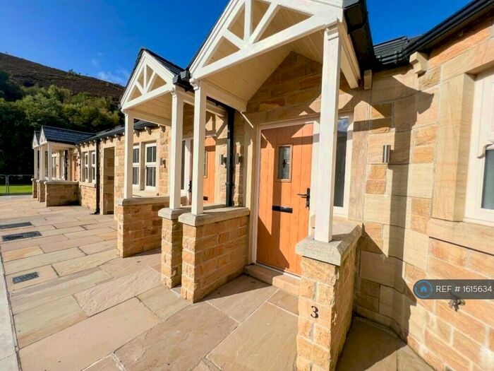 1 Bedroom Bungalow To Rent In Mulberry Green, Rossendale, BB4