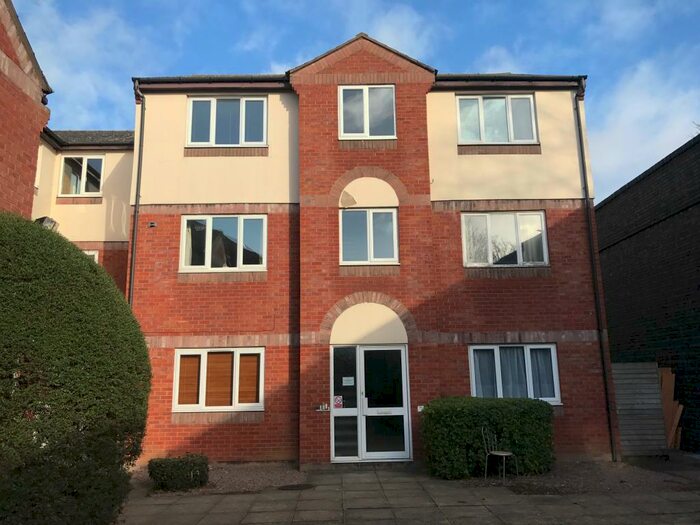 1 Bedroom Apartment To Rent In Vine Court, St Pauls, GL50