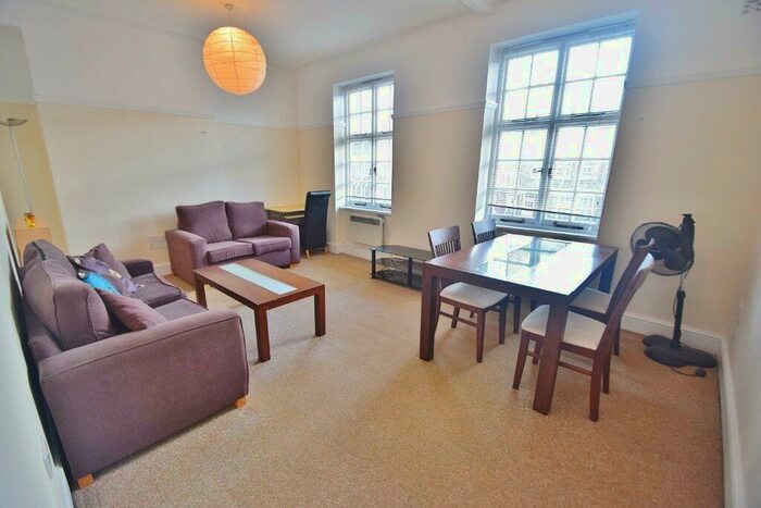 1 Bedroom Flat To Rent In Golders Way, Golders Green, NW11