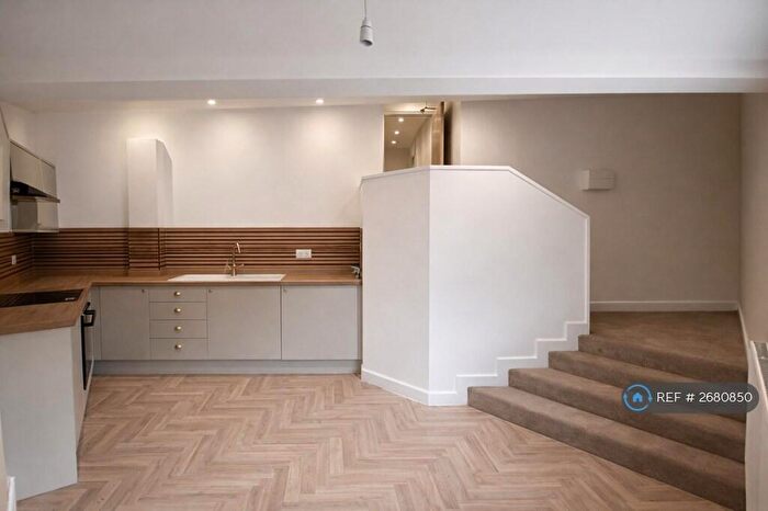 1 Bedroom Flat To Rent In Rugby, Rugby, CV21