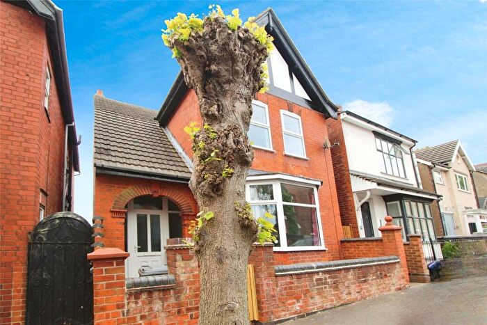 3 Bedroom Detached House For Sale In Vaughan Street, Coalville, Leicestershire, LE67