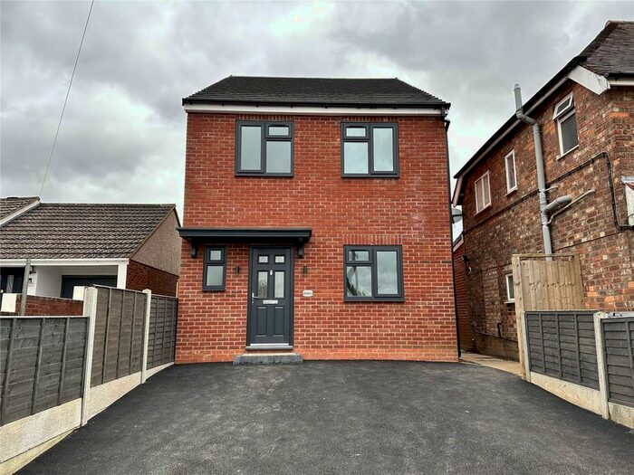3 Bedroom Detached House To Rent In Weston Lane, Bulkington, Bedworth, Warwickshire, CV12