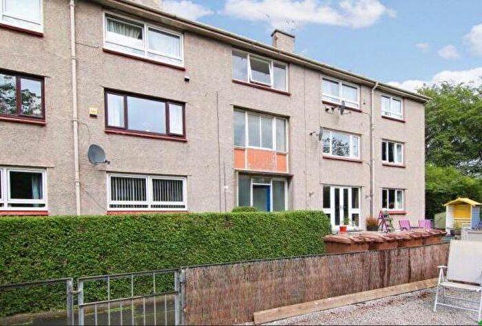 2 Bedroom Flat To Rent In , Firrhill Drive, Edinburgh, EH13
