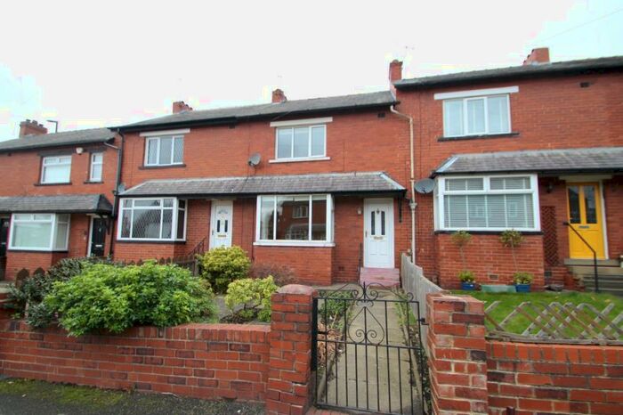 2 Bedroom Terraced House To Rent In Sunnybank Road, Horsforth, Leeds, LS18