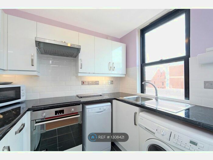 1 Bedroom Maisonette To Rent In Longleat House, London SW1V