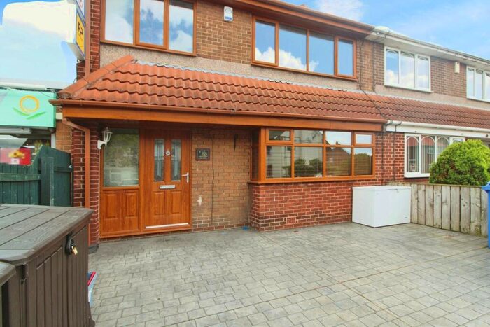 3 Bedroom Semi-Detached House To Rent In Wordsworth Avenue, Blyth, NE24