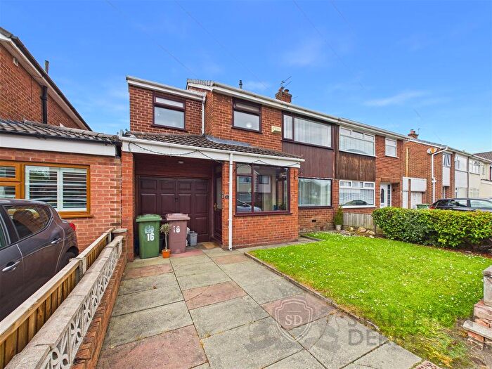 4 Bedroom Semi-Detached House For Sale In Swaledale Avenue, Rainhill, Prescot, L35